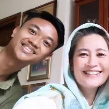 Silaturahmi ke rumah Pak Wibowo ex leader HR Arco. Banyak ilmu yang didapat  dari bapak dan Ibu. Terima kasih atas sharing ilmu dan juga motivasi untuk  saya bisa lebih baik lagi kedepannya.