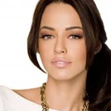 Her birth sign is cancer and her life path number is 4. Andreearaicu Andreearaicu Twitter