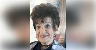 Sharon Konopka's Instagram, Twitter & Facebook