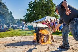 Hours may change under current circumstances Best Fish Boil We Ve Had Review Of Waterfront Mary S Bar Grill Sturgeon Bay Wi Tripadvisor