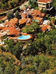 It can be rented for events. Tour Pierre Cardin S House In The South Of France Architectural Digest