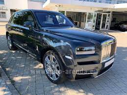 Compare pricing for limos, party buses, charter buses and more from all across the usa! Rent The Rolls Royce Cullinan Dark Grey Car In Monte Carlo