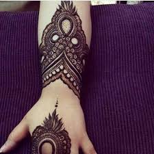 Pin By Nazia Khan On Heena Pretty Henna Designs New Mehndi Designs Latest Mehndi Designs