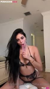Camilla Araujo nua se masturbando com vibrador - Xvideos Onlyfans Gratis