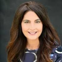 Denise Randazzo's Instagram, Twitter & Facebook