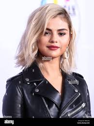 L coin hi-res stock photography and images