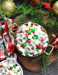 Letter from america by alistair cooke. Easy 5 Ingredient Christmas Snack Mix The Seasoned Mom