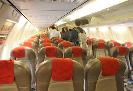 Elle a pour principales activités le transport de voyageurs et de à bord des avions de la compagnie royal air maroc, les passagers voyagent en business class ou en economy class. Img 8273 The Gatethe Gate