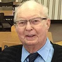 Heather Groat's Instagram, Twitter & Facebook