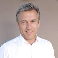 What would golf scores be without spotters at The Open and the US Open?