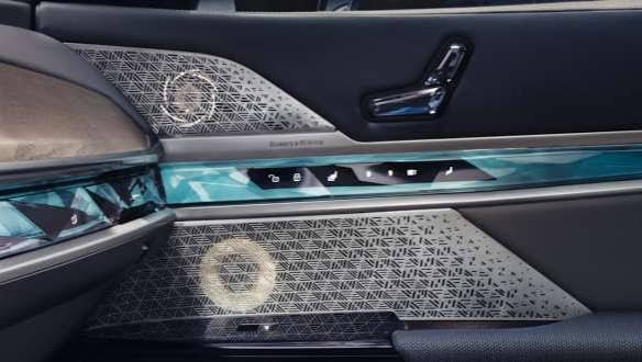 BMW i7 2023 the Fully Electric Sedan | Multisensory Experience | BMW Grand River