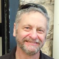 Vektor Dewanto (@tttorrr)