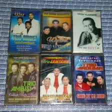 Lagu selamat di tangan yesus terdapat di album saat teduh hymns s'lamat di tangan yesus aman pelukannya dalam teduh. Jual Produk Kaset Pita Victor Hutabarat Termurah Dan Terlengkap Juni 2021 Bukalapak