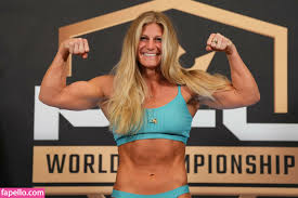 Kayla Harrison Onlyfans Nude Leaked fapellos1 - FapThots