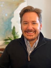 Eric Blodgett's Instagram, Twitter & Facebook