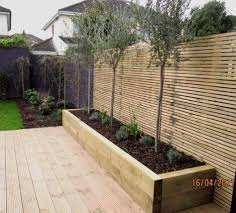 15 Garden Screening Ideen Zum Erstellen Eines Garden Privacy Bildschirms Tags Gardenid Garten Mobel In 2021 Garden Privacy Garden Privacy Screen Outdoor Gardens Design
