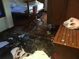 Check spelling or type a new query. Chalet Roof Port Dickson Collapsed Out Of Sudden Flooding The Room Video
