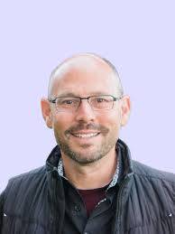 Leadership & Investors