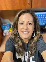 Jeannette Cardona's Instagram, Twitter & Facebook