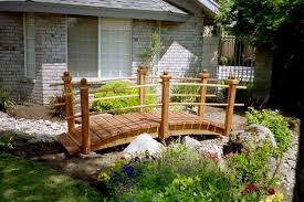 Landscaping Ideas For Small Yards Photograph Small Front Y Backyard Bridges Front Yard Landscaping Design Small Front Yard Landscaping