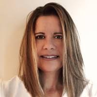 Bethany Crowley's Instagram, Twitter & Facebook