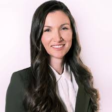 The Los Angeles Business Journal has named Steptoe Los Angeles co-managing  partner Robyn Crowther to its 2025 list of the "Top 100 Lawyers" in  California.