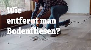 Mit den obig genannten hilfsmitteln, wie stahlwolle oder spachtel werden die rückstände nun stück für stück entfernt. Bodenfliesen Entfernen Wie Entfernt Man Bodenfliesen Rentsetgo Youtube