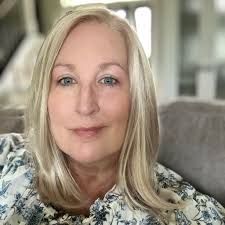 Where to find affordable accommodation in The Villages, Florida, for a  short stay?