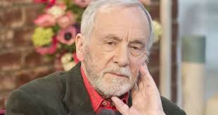 Andrew Sachs dead at 86: John Cleese leads tributes to beloved Fawlty  Towers star