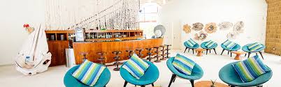 Planning to book holiday inn resort kandooma maldives ? Holiday Inn Resort Kandooma Maldives Hotel By Ihg