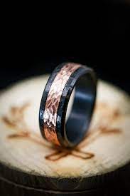 Hammered Black Zirconium Men S Ring With Crosshatched Finish 14k Gold Center Piece Available In Silver Black Zirconium Damascus Steel 14k White Rose Or Y In 2020 Mens Wedding Rings Black