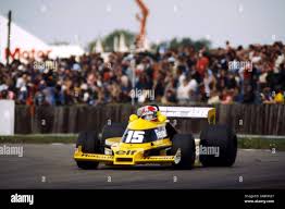 Image result for Gris Argent 1977 Renault