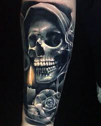 Done Today Jake Pearson Habibs Luxuryinkbali Skull Skulls Skulltattoo Candle Candles Rose Roses Tattoo Ta Tatuagem De Caveira Tatuagem Rosa Tatuagem
