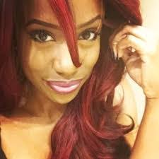 Danielle Woods's Instagram, Twitter & Facebook