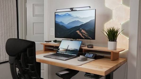 Laptop workspace