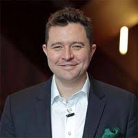 رندی گریسر نویسنده کتاب چگونه یک محیط کاری عالی بسازید؟