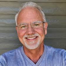 From Kabul to Bentonville! Life continues to take me to the most  interesting places and to being familiar faces back into my life. What an  incredible Day #1 at the Heartland Summit! |