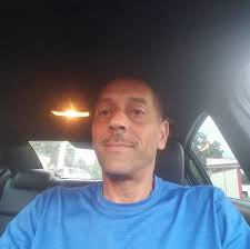 Wishing happy birthday to a friend