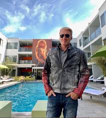 He is a chemical engineering graduate from the royal institute of technology stockholm and also from the university of sydney in australia. Dolph Lundgren Bio Facts Wiki Net Worth Age Height Rocky Aquaman Creed Sylvester Stallone Grace Jones Punisher Wife Young Daughter Factmandu