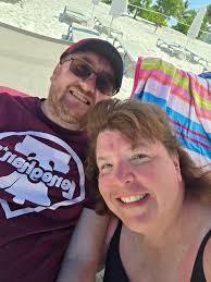 Leni rockin it at Ben's! My first time seeing BBar peeps in person during  my Manila visit🩷