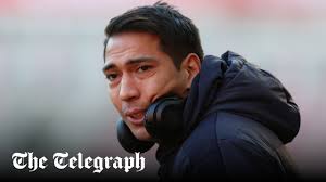 Leicester City striker Leonardo Ulloa goes