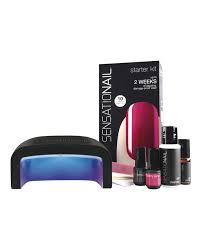 Si estás decidida a hacerte la manicura permanente en casa, necesitarás los elementos imprescindibles para lograr que tus uñas puedan lucir perfectas al menos dos semanas. Set Manicura Permanente Starter Kit Raspberry Wine Sensationail Sensationail El Corte Ingles