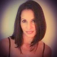 Jennifer Aloe's Instagram, Twitter & Facebook