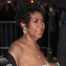 Aretha Franklin Becomes First Woman To Join R B Charts 100
