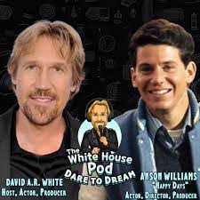 Scott Hearne's Instagram, Twitter & Facebook