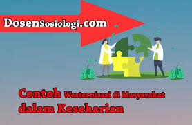 7 Contoh Westernisasi Di Masyarakat Indonesia Dalam Keseharian