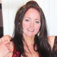 Gina Richards's Instagram, Twitter & Facebook