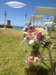 Diy Flowers In Glass Jars Aisle Decor For Wedding Ceremony In Busselton Western Australia Styling By Ferguson Valley Event Aisle Decor Western Decor Jar Diy
