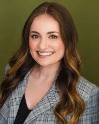 Amanda Baugh's Instagram, Twitter & Facebook