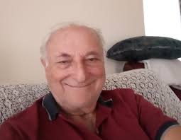 Murió Enrique Stein, médico psiquiatra y referente en salud pública y  adicciones de la UNCo